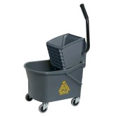 M2 Grizzly Side Press Wringer & Bucket Combo - Gray, 32 Quart