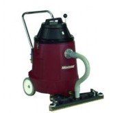 Minuteman 290-15 One Motor Wet / Dry Vacuum w/ Front Mounted Squeegee - 15 Gallon