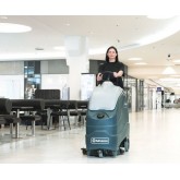 Advance SC1500 Commercial Stand-Up 20" Disc Scrubber EcoFlex, 208 Ah Wet Batteries
